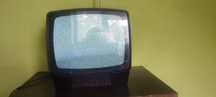 Zabytkowy telewizor Unimor Neptun 150