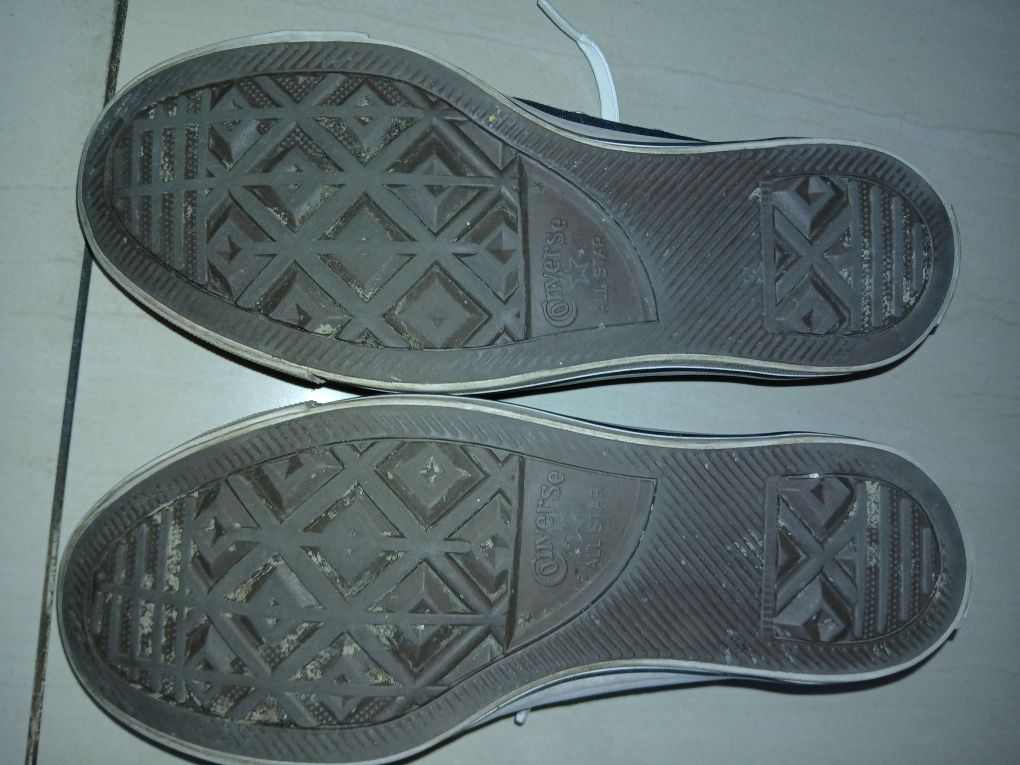 Buty Converse nr 39 model M9166C czarne unisex