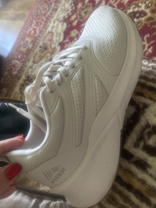 Кросівки RBX . Куплені в США ( не підійшов розмір )