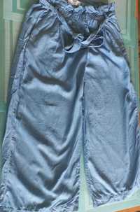 Spodnie dla dziewczynki r M, firma Bershka