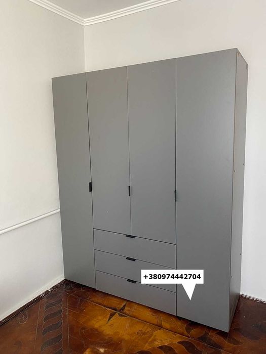 Збірка меблів для дому. Скласти меблі. Зібрати меблі.