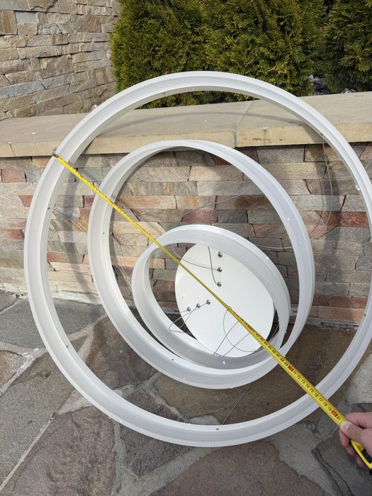 Люстра світодіодна