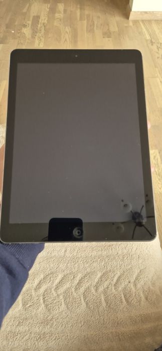 Продам IPad Air 1