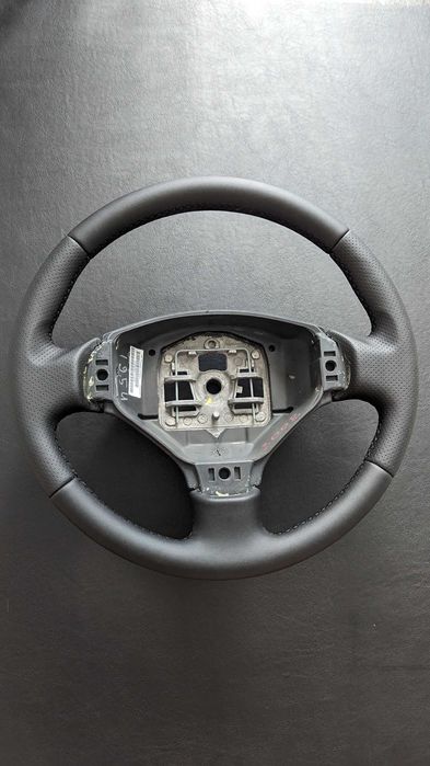 Руль кермо Peugeot 308 5008 3008