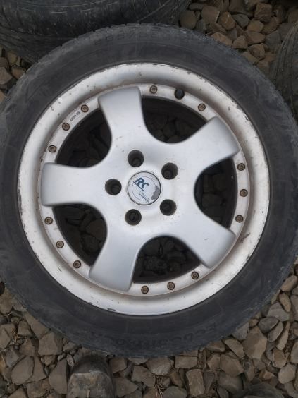 Felgi 16" z oponami letnie  . VW SEAT SKODA  5x112