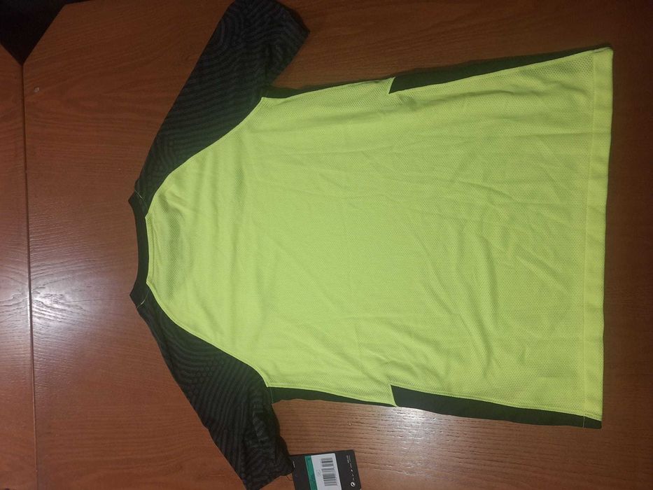 Camisola SCP - NIKE nova/etiqueta