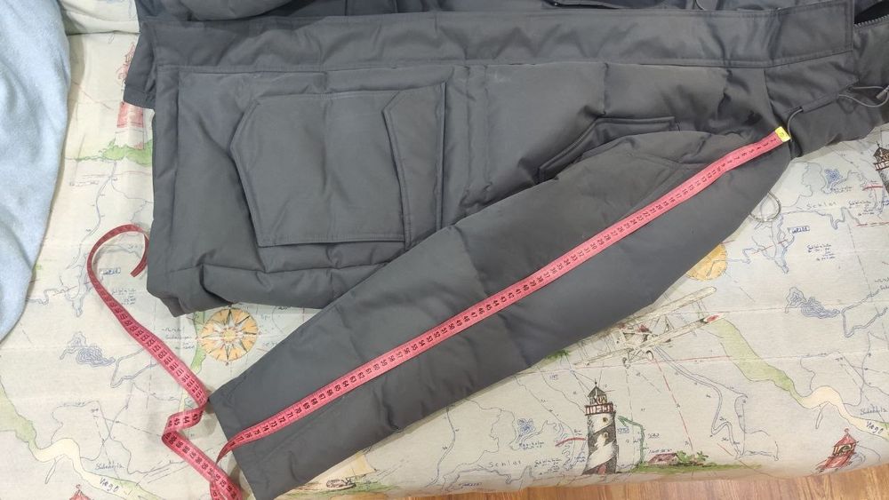 Пуховик Puma  р. М