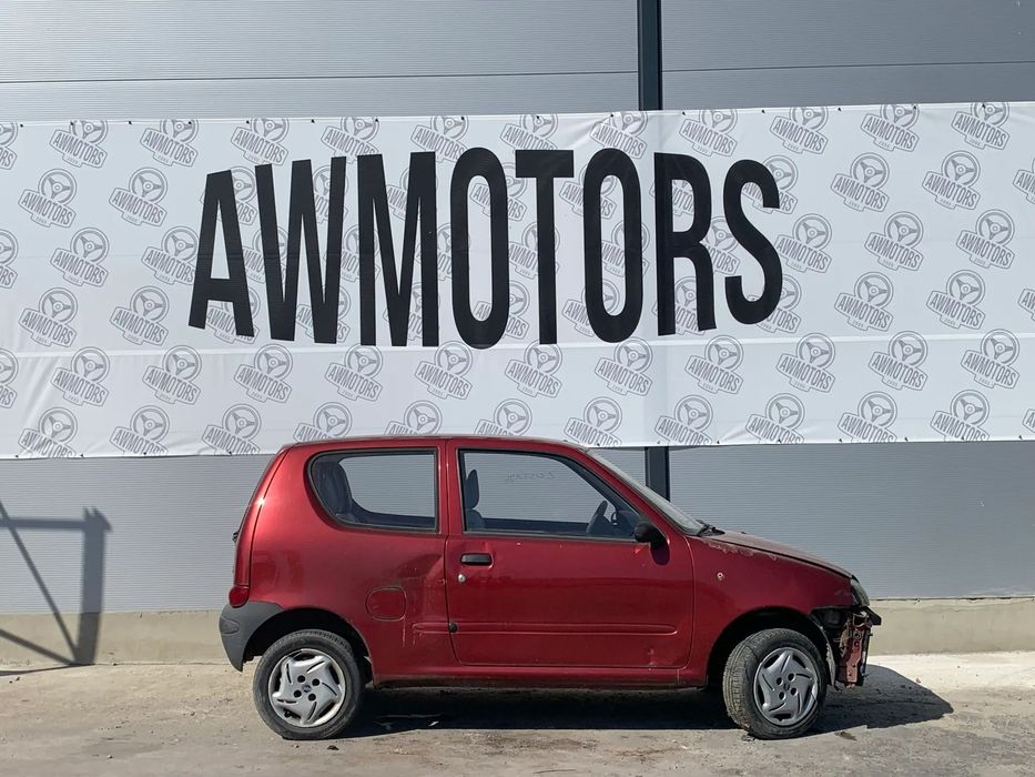 FIAT SEICENTO 2004 *SAMOCHÓD NA CZĘŚCI* 1840 MASKA LAMPA DRZWI LUSTERKO ZDERZAK GRILL BŁOTNIK KLAPA BELKA PRAWE LEWE PRZÓD TYŁ