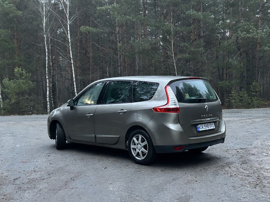 Авто в чудовому стані