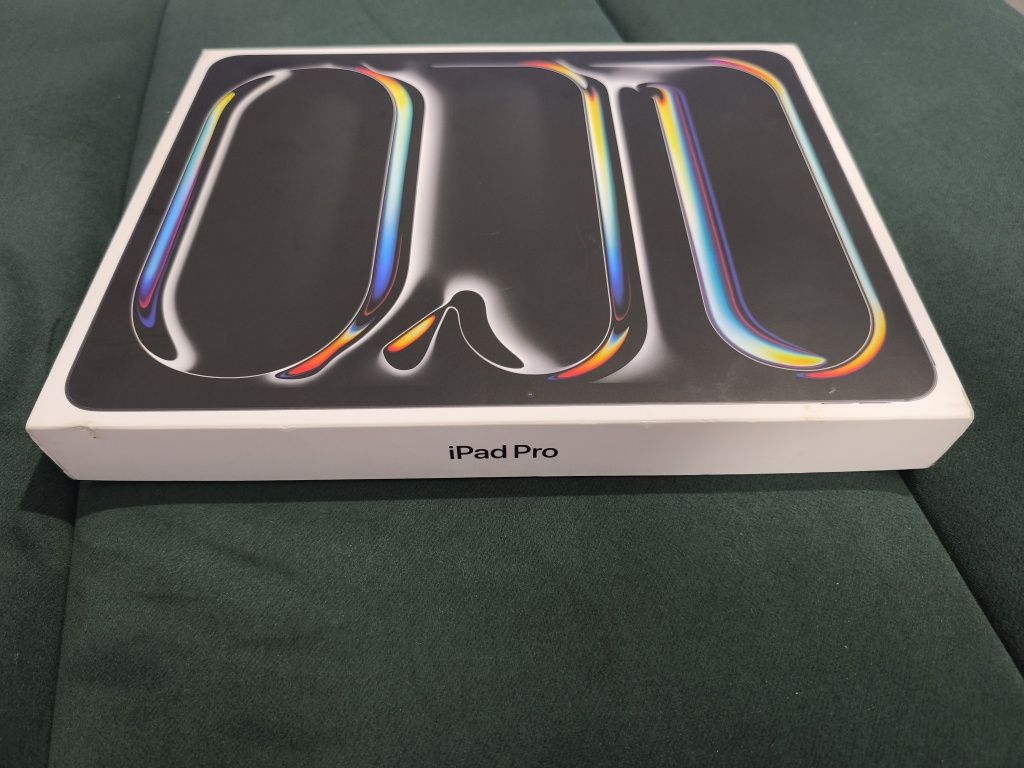iPad Pro 13" M4 Wi-Fi + Cellular 256GB