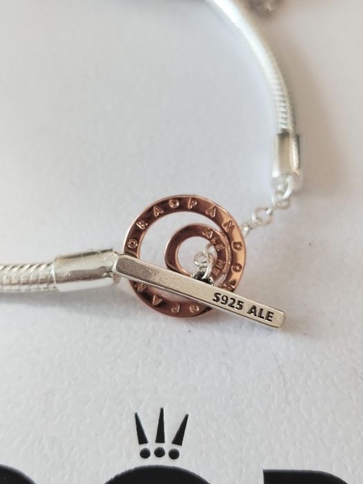 Bransoletka Pandora plus dwa charm'sy S925