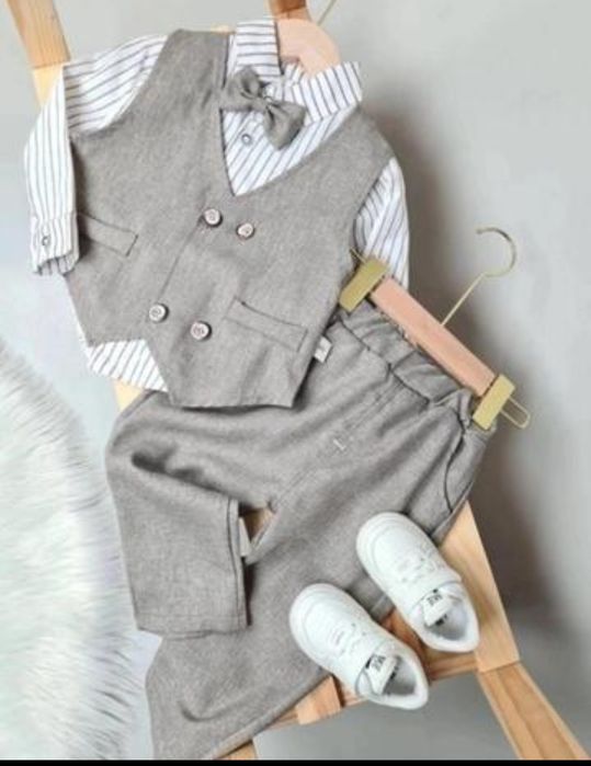 Святковий костюм для хлопчика