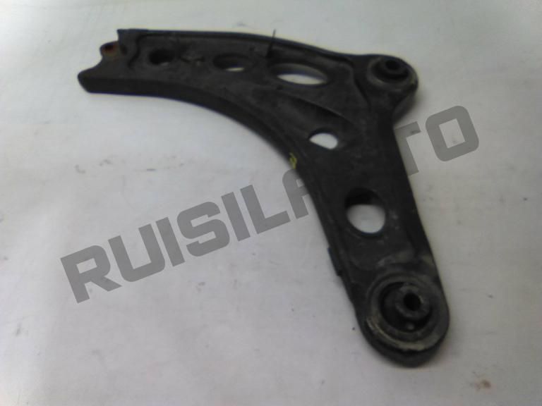 Triângulo De Suspensão Frente Esquerdo  Renault Trafic Ii [2001
