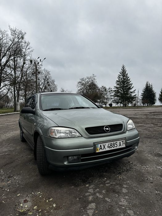 Продам Опель Астра 1,4