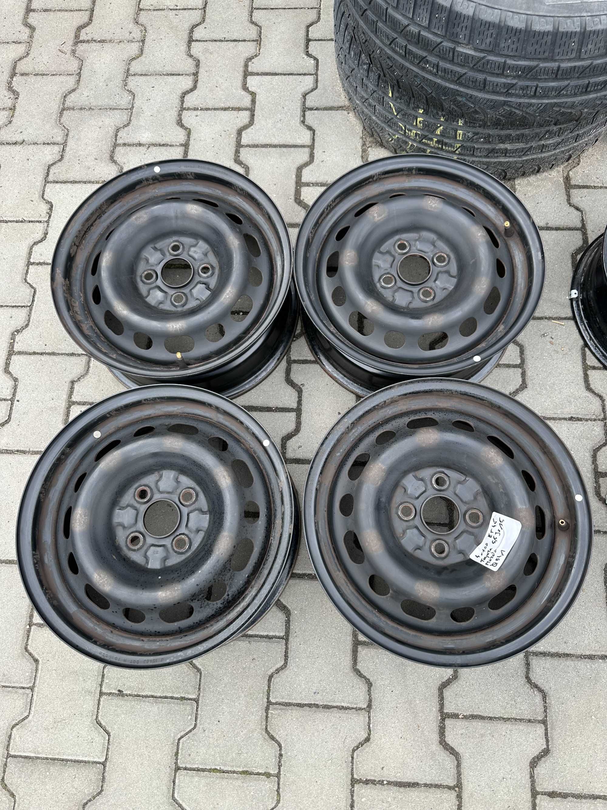 15" 5,5jx15 4x100 Toyota Mazda et45 piasta 54,1 felgi stalowe