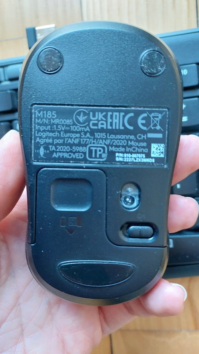 Zestaw bezprzewodowy klawiatura i mysz Logitech K270