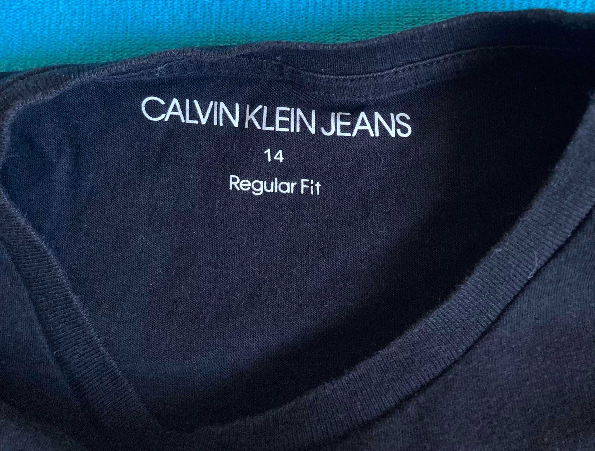 T-Shirt Calvin Klein Jeans Roz. 14
