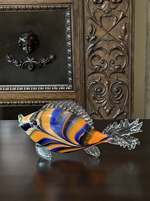 Стеклянная фигура  из муранского стекла в виде рыбки.Франция