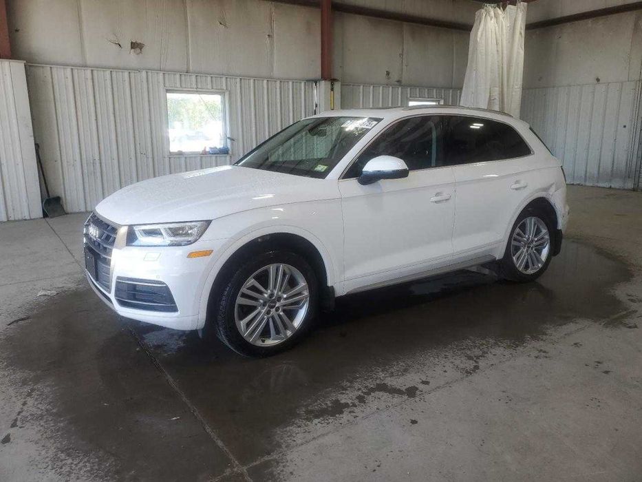 Audi q5 premium plus 2020
