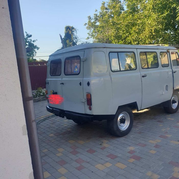 Продам                 УАЗ