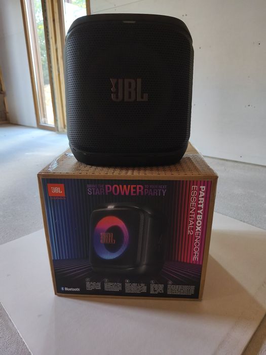 Coluna JBL PARTYBOX Encore Essential 2