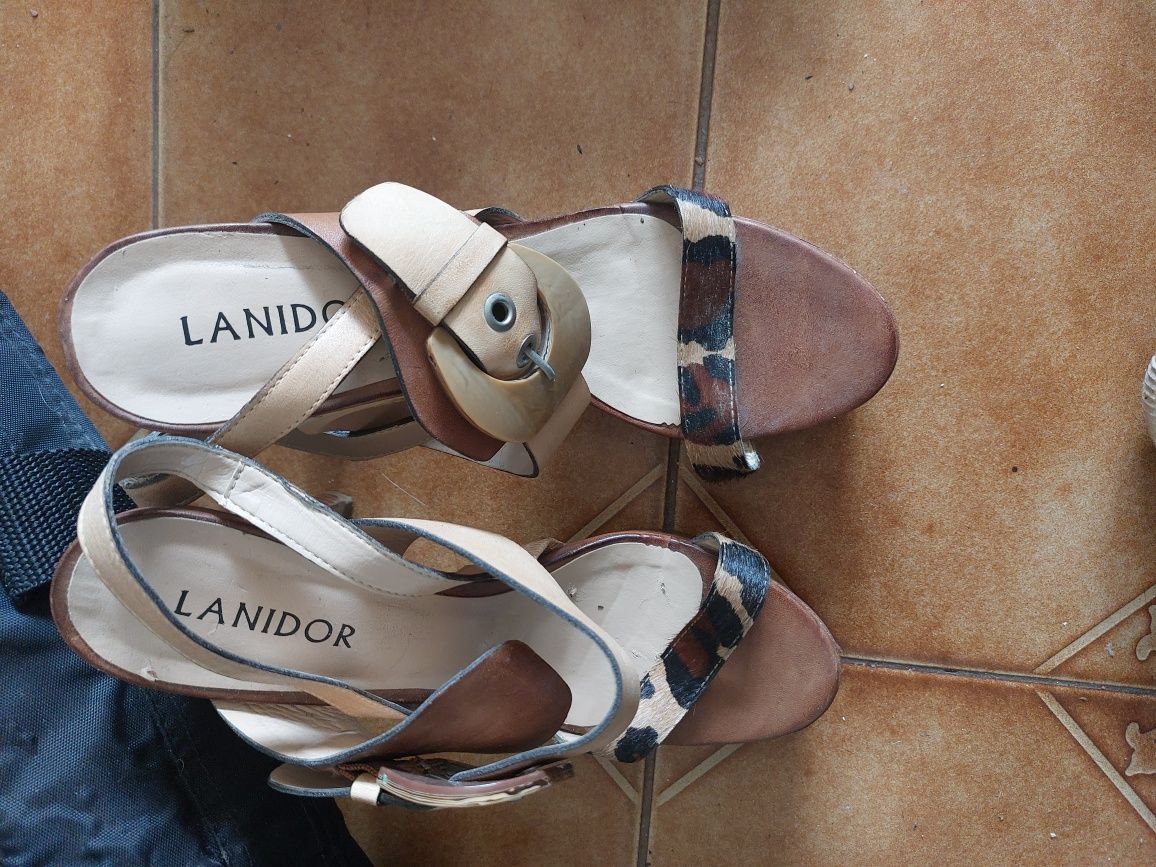 Sapatos narura 38
