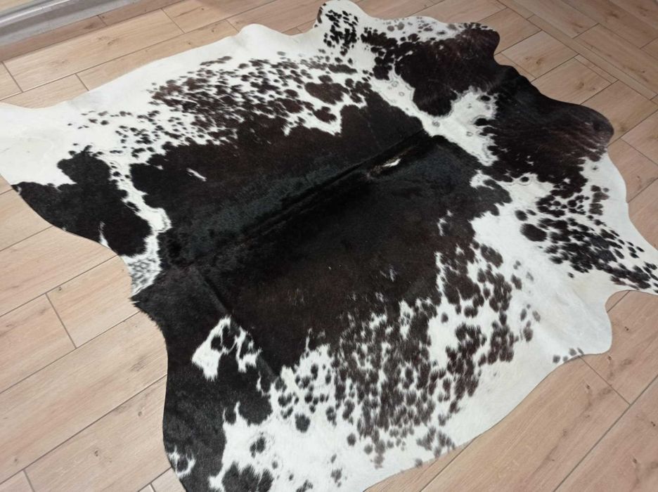 Dywan SKÓRA BYDLĘCA łaciata ciemnobrązowo-biała Krowa skóra naturalna