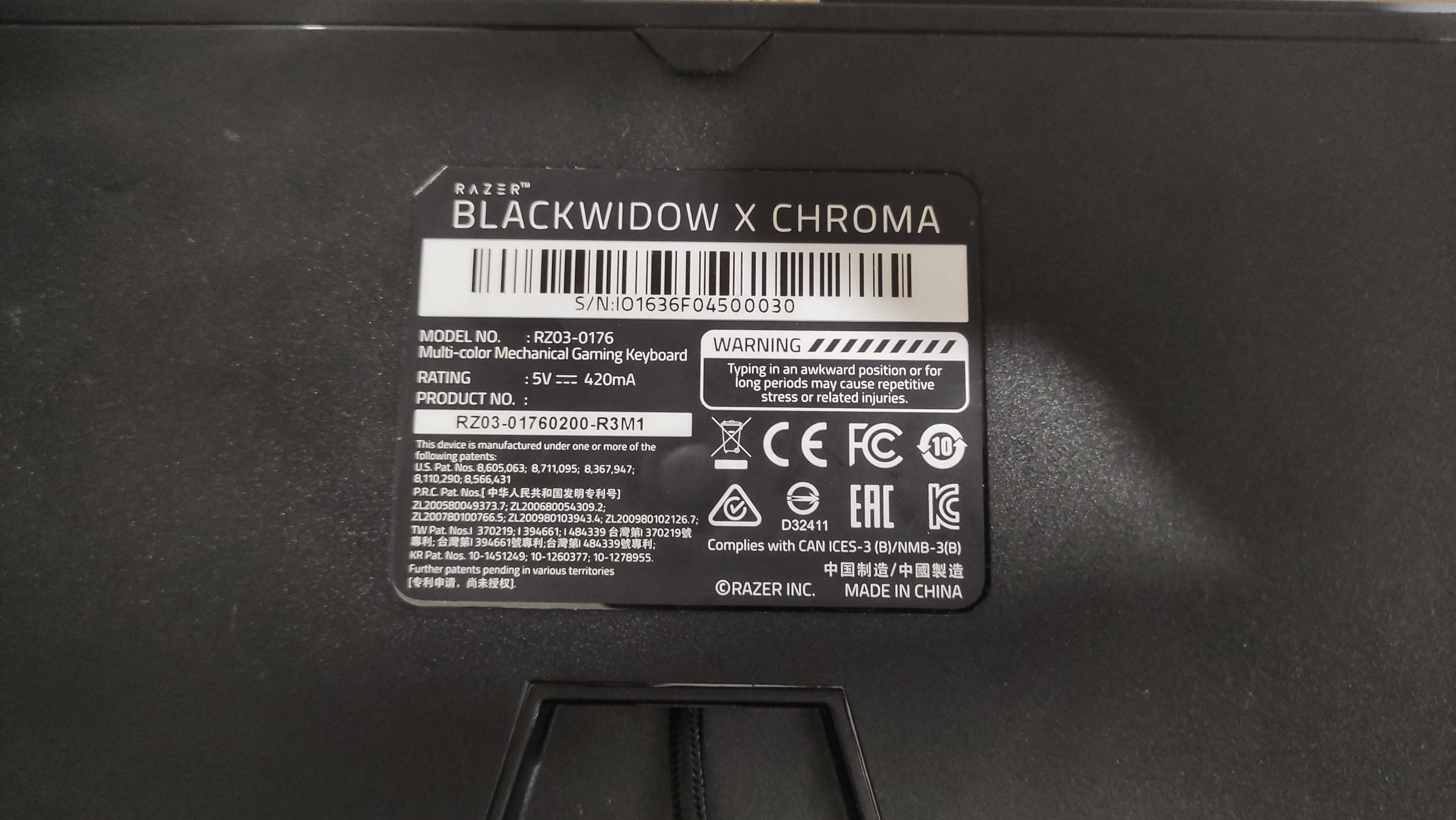 Razer Blackwidow x Chroma + GRATIS Razer L33t pack