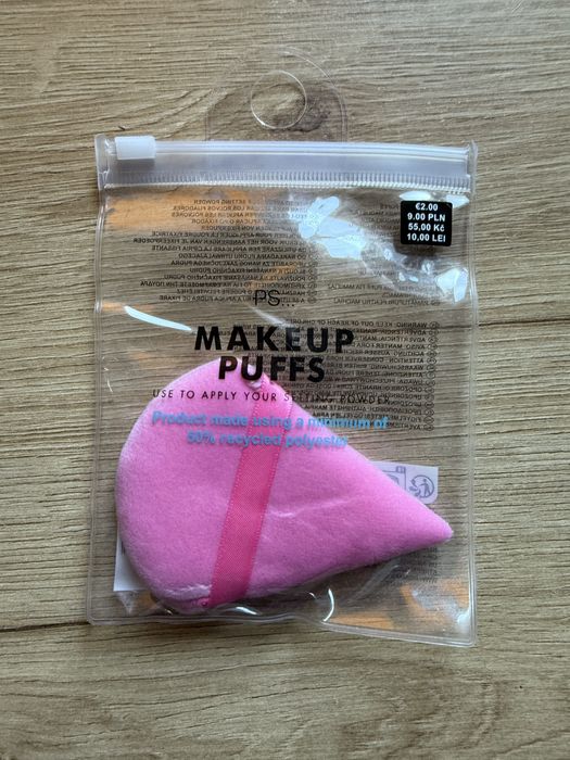 Puszek do makijażu