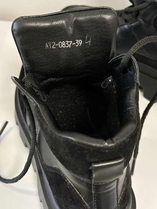 Кросівки Черевики Високі Чорні Шкіряні Жіночі на Байці