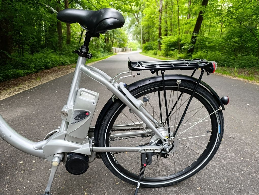 Rower elektryczny FLYER koła 26 rama 51. Sprawny