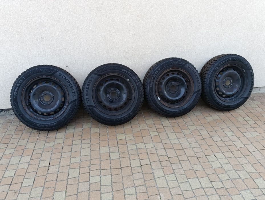 4X Koła zimowe Fiat Bravo 4x98 15 Opony 195/65/15 Semperit Nowe