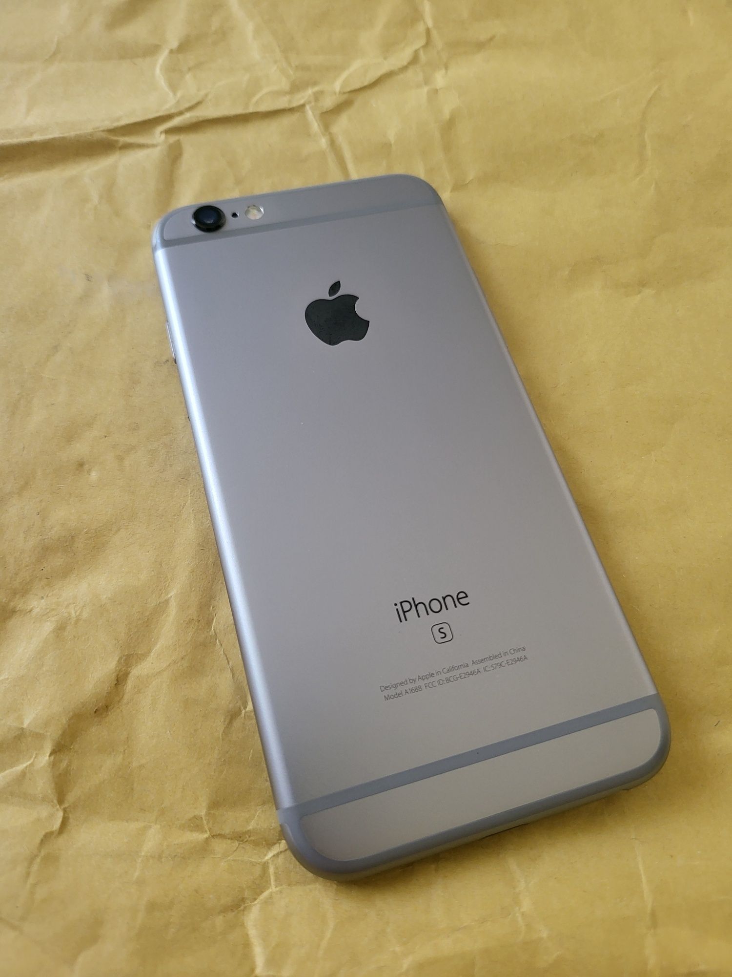Apple iPhone 6s 128Gb