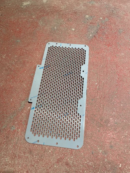 Grelha Land Rover Defender