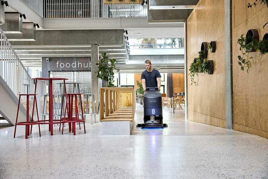 Automat szorująco-zbierający Nilfisk SC550 D 53 LI-ION EU/UK NOWOŚĆ
