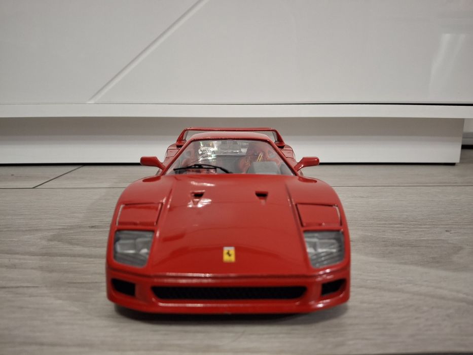 Samochód Kolekcjonerski Ferrari F40 Polistil Tonka 1:18
