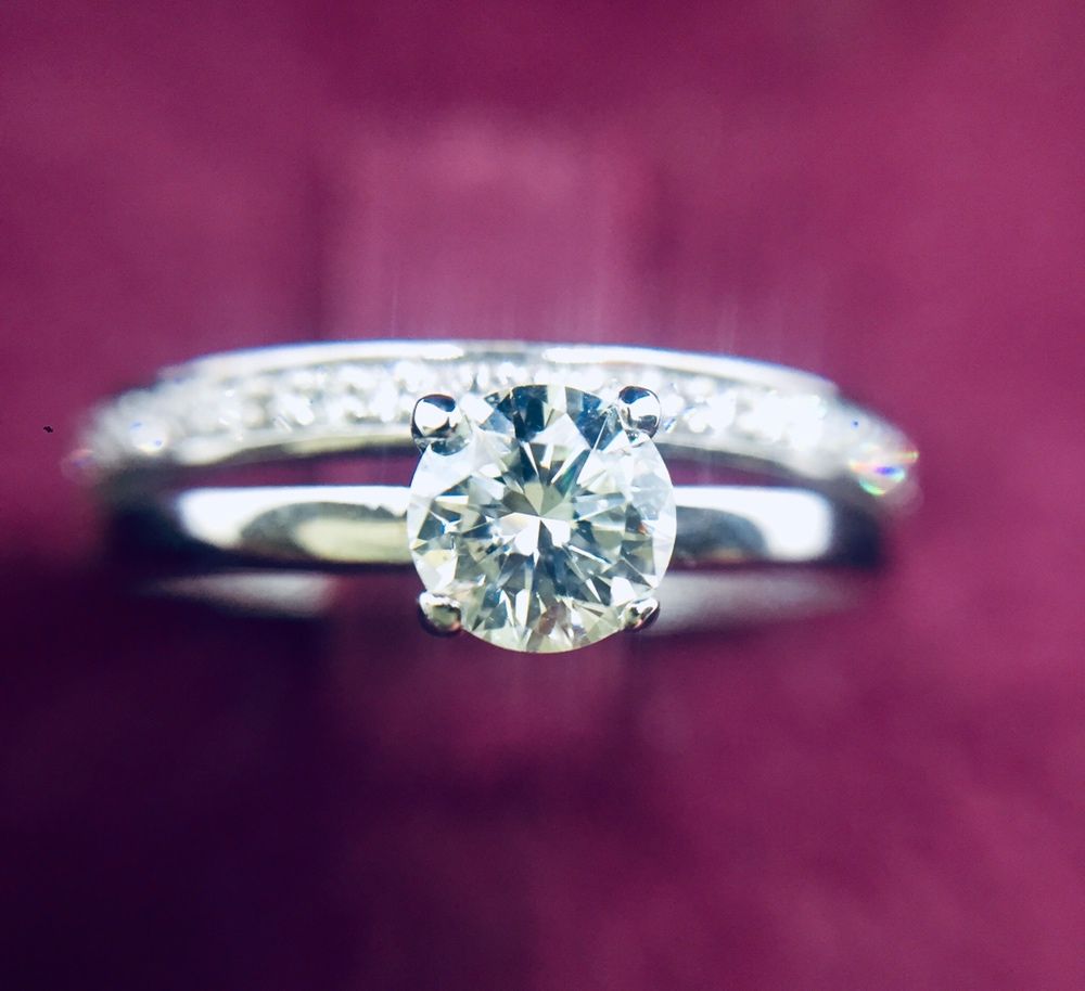 Золотое кольцо двойное с натуральными бриллиантами 0.42 ct. В наличии!