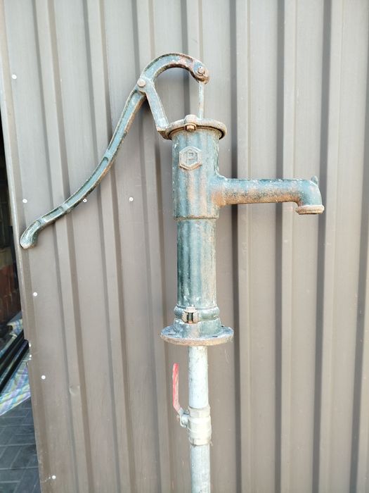 Ręczna pompa do wody