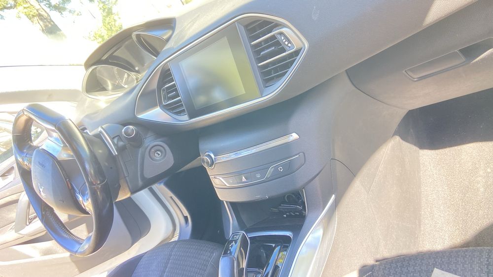 Peugeot 308SW excelente carro para familiar