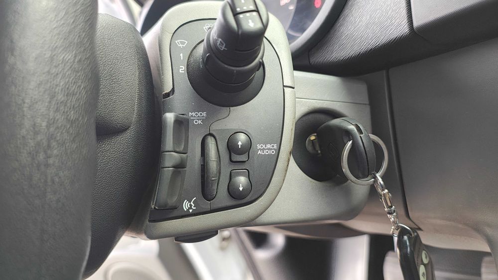 Продам Renault Kangoo 2011