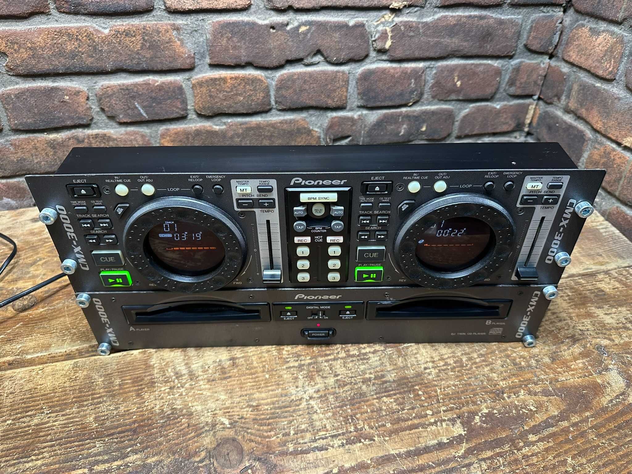 Konsola Pioneer CMX-3000