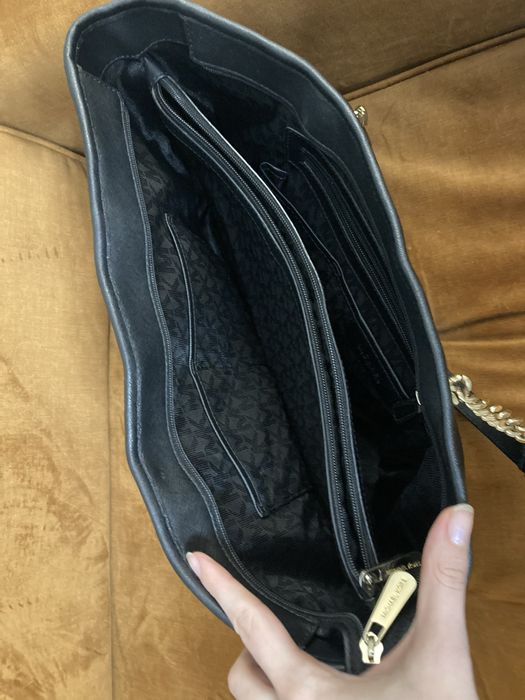 Torebka Michael Kors Jet Set Travel chain czarna