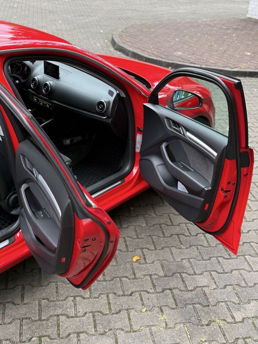 Продам авто ауді А3 2014 року 1.4 бензинвся тел-+380666771035