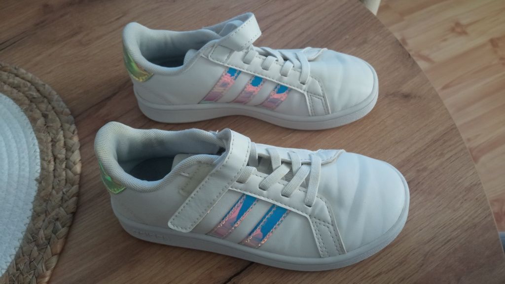 Buty adidas dla dziewczynki