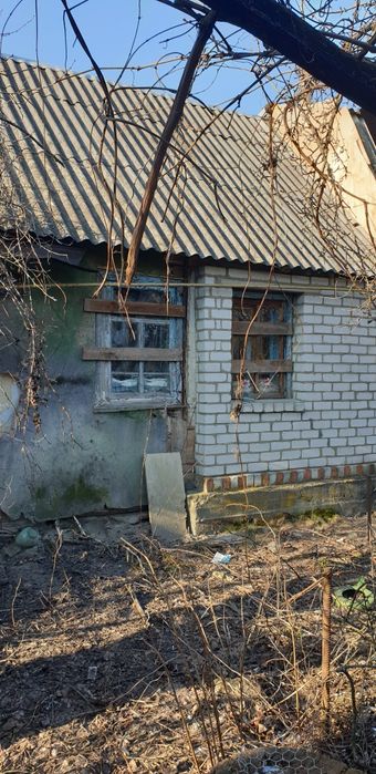 Частина будинку, 6.5 сот. землі, центр, с. Корчак