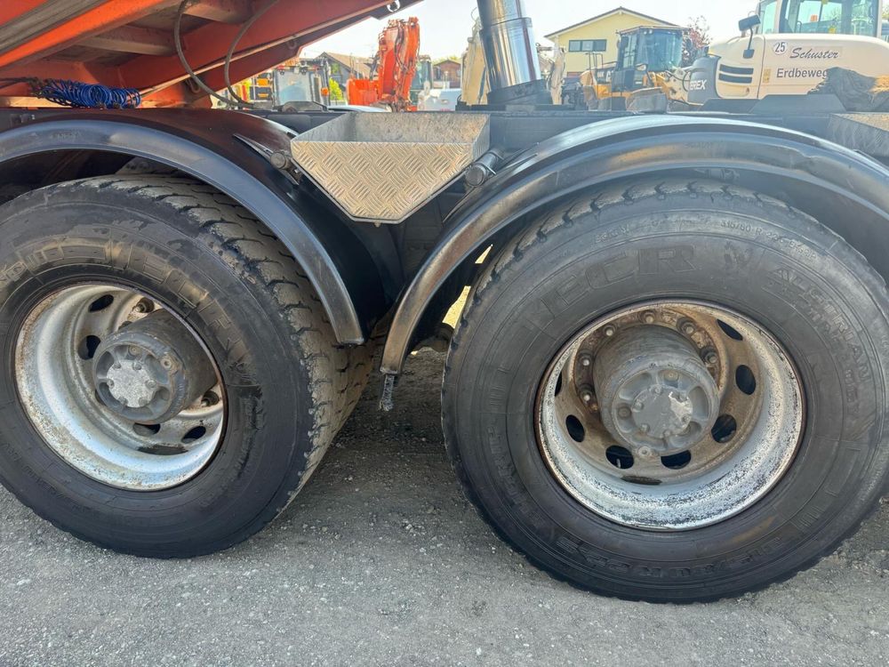 Volvo FMX  com grua PK23001 e bascúla