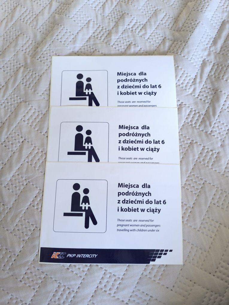Naklejka PKP Intercity "Miejsca dla podróżnych z dziećmi do lat 6..."