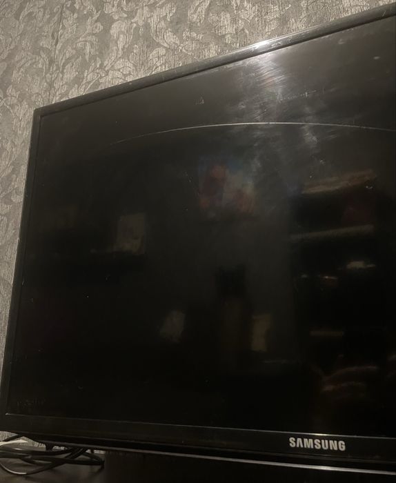 Телевізор Samsung UE32EH5037K