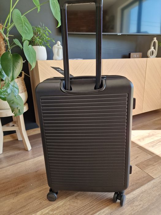 Walizka średnia National Geographic Pulse 68 cm