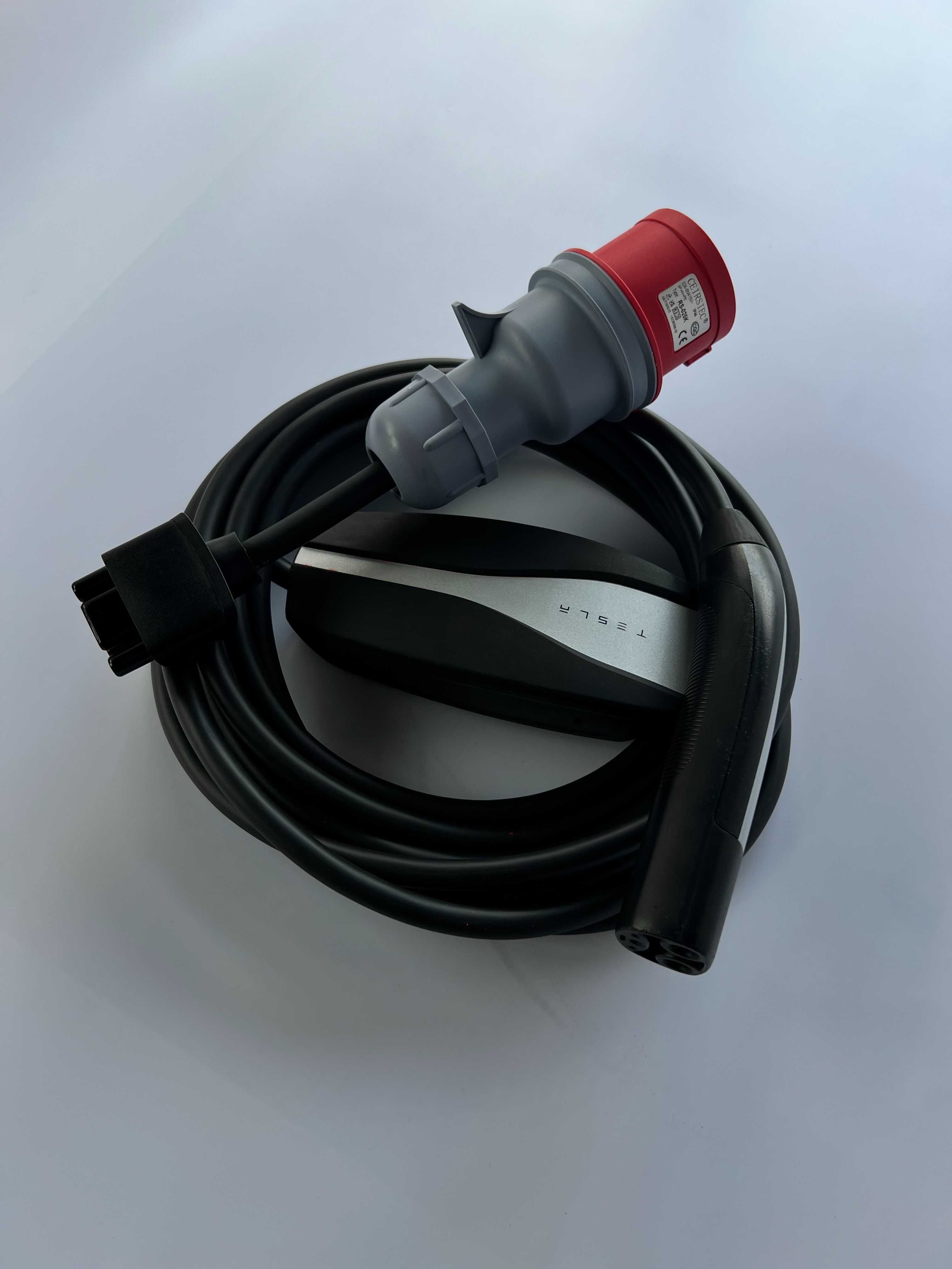 Оригінальна зарядка Tesla 32A US